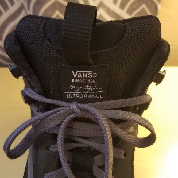 B6 ULTRA RARE VANS BRYAN IGUCHI GORE TEX HIGH SHOES, Men's 10.5 - Picture 13 of 14